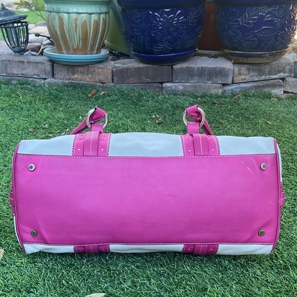 Burberry London - Picture 5 of 16